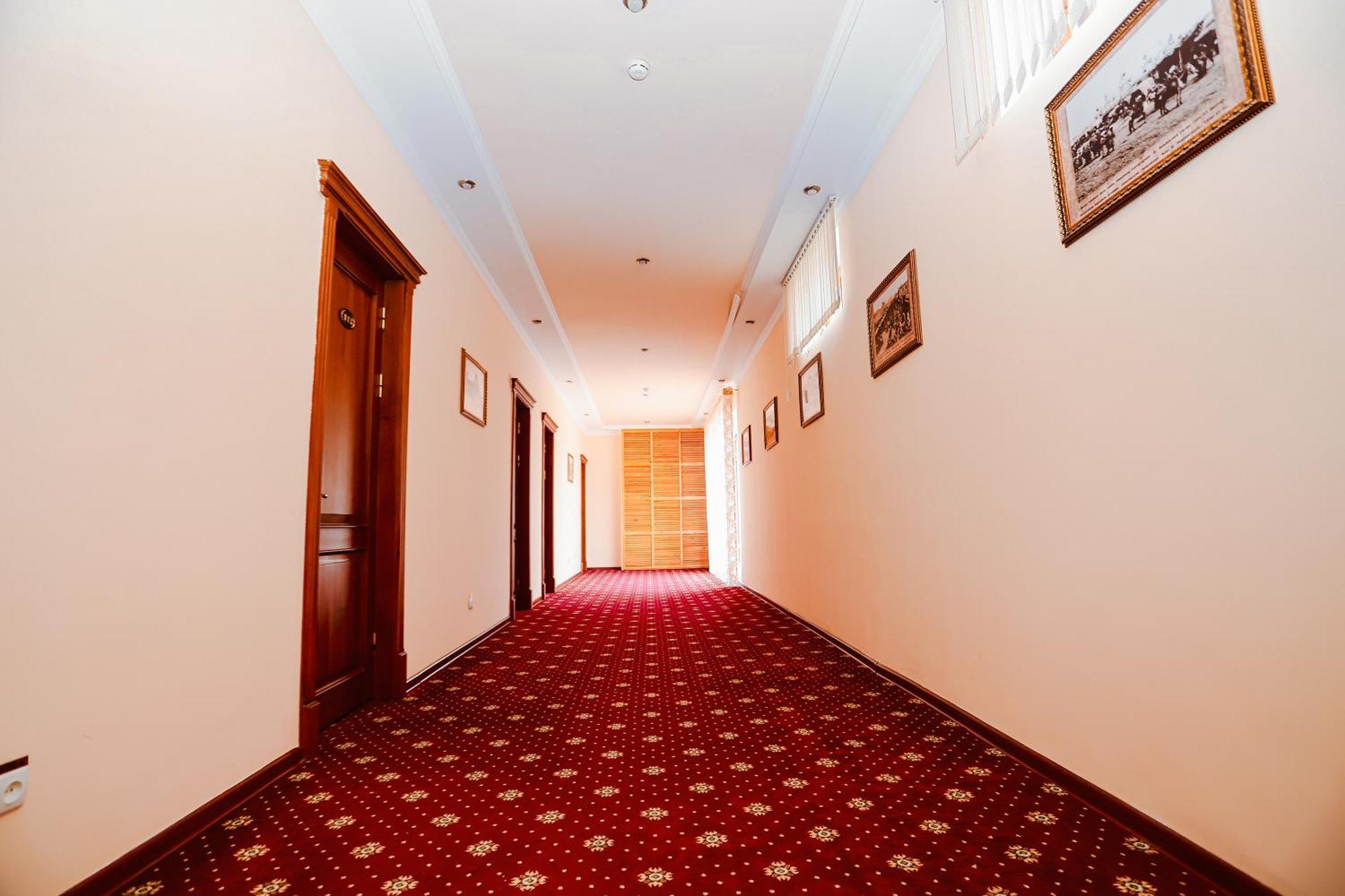 Yangi Sharq Hotel Samarkand Exterior photo