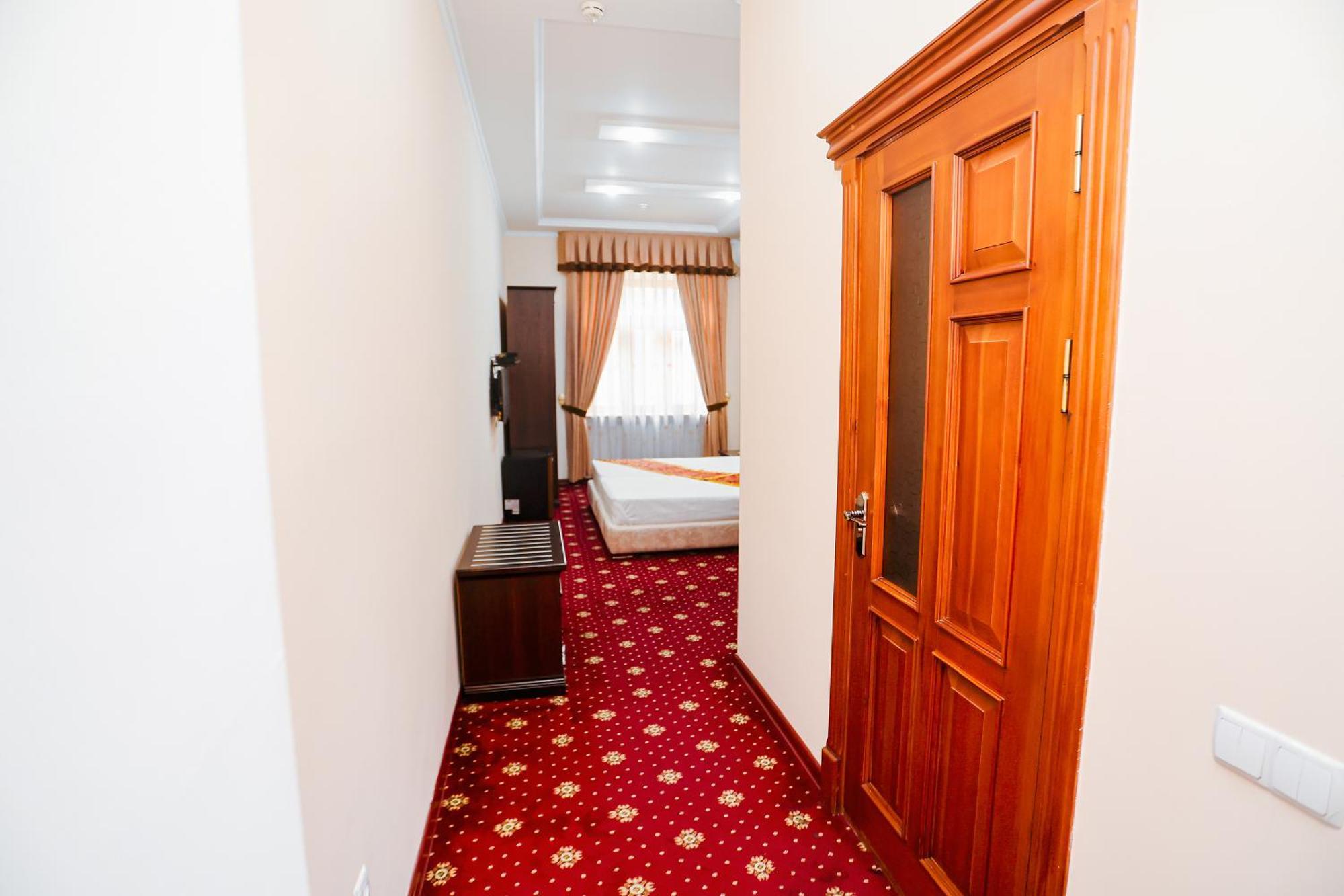 Yangi Sharq Hotel Samarkand Exterior photo