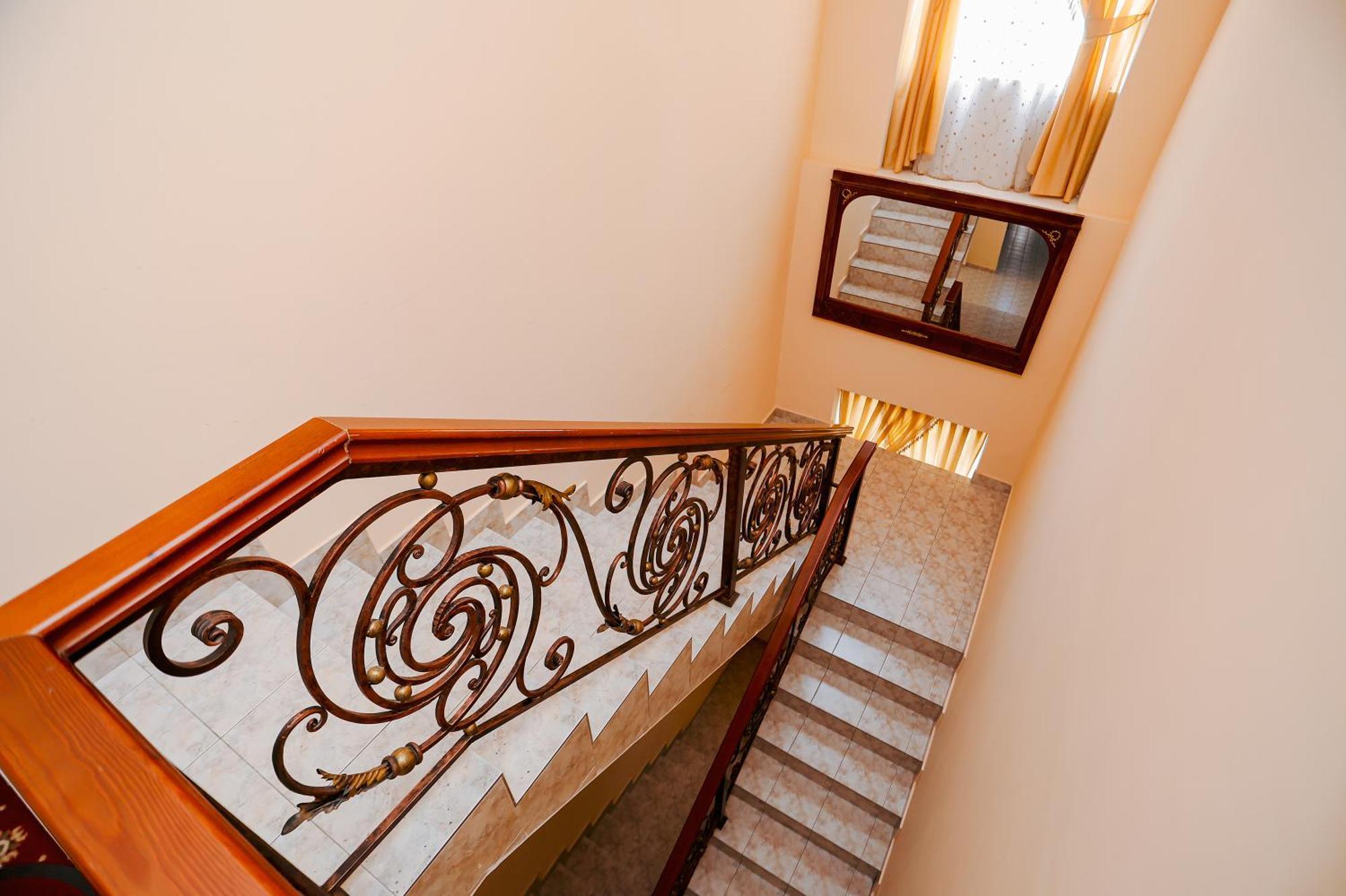 Yangi Sharq Hotel Samarkand Exterior photo