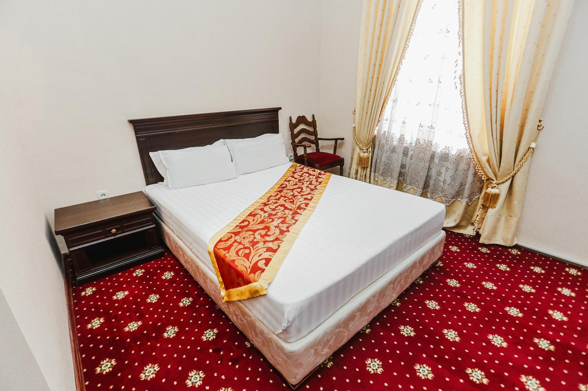 Yangi Sharq Hotel Samarkand Exterior photo
